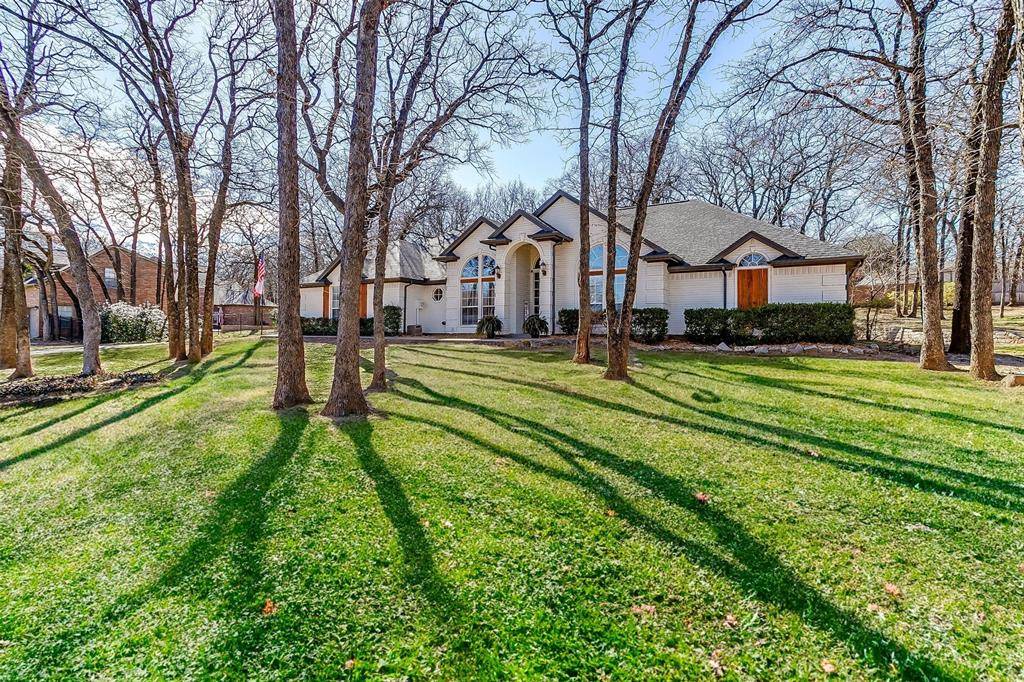 Burleson, TX 76028,116 Meadow Oaks Drive