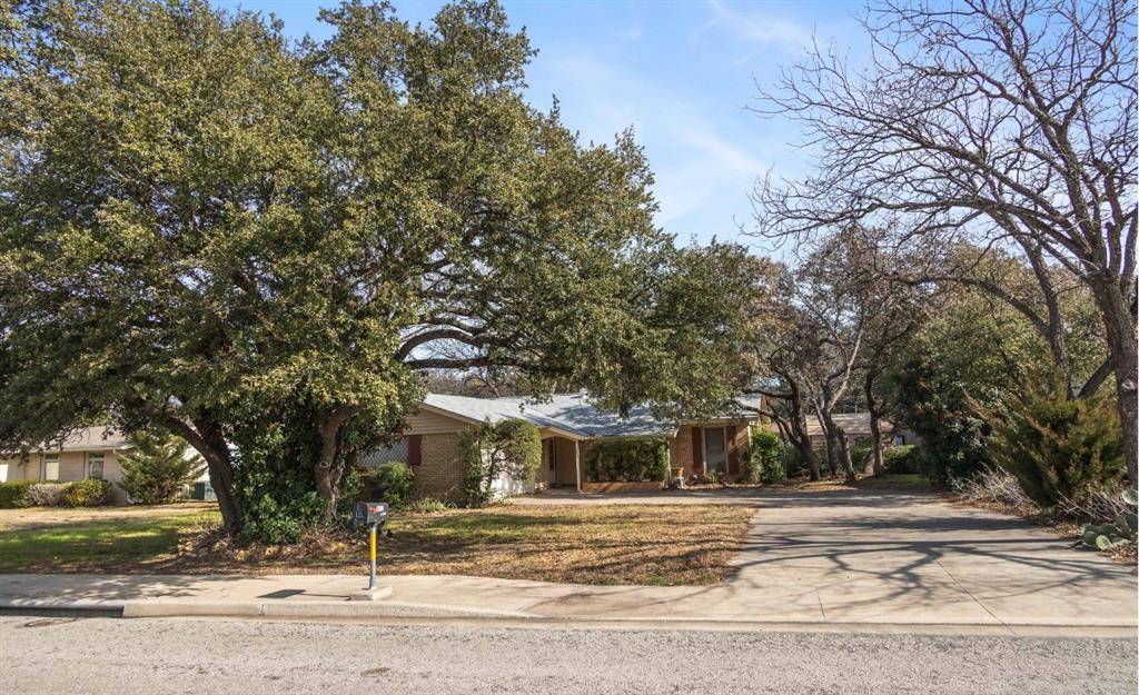 Brownwood, TX 76801,4012 Austin Avenue