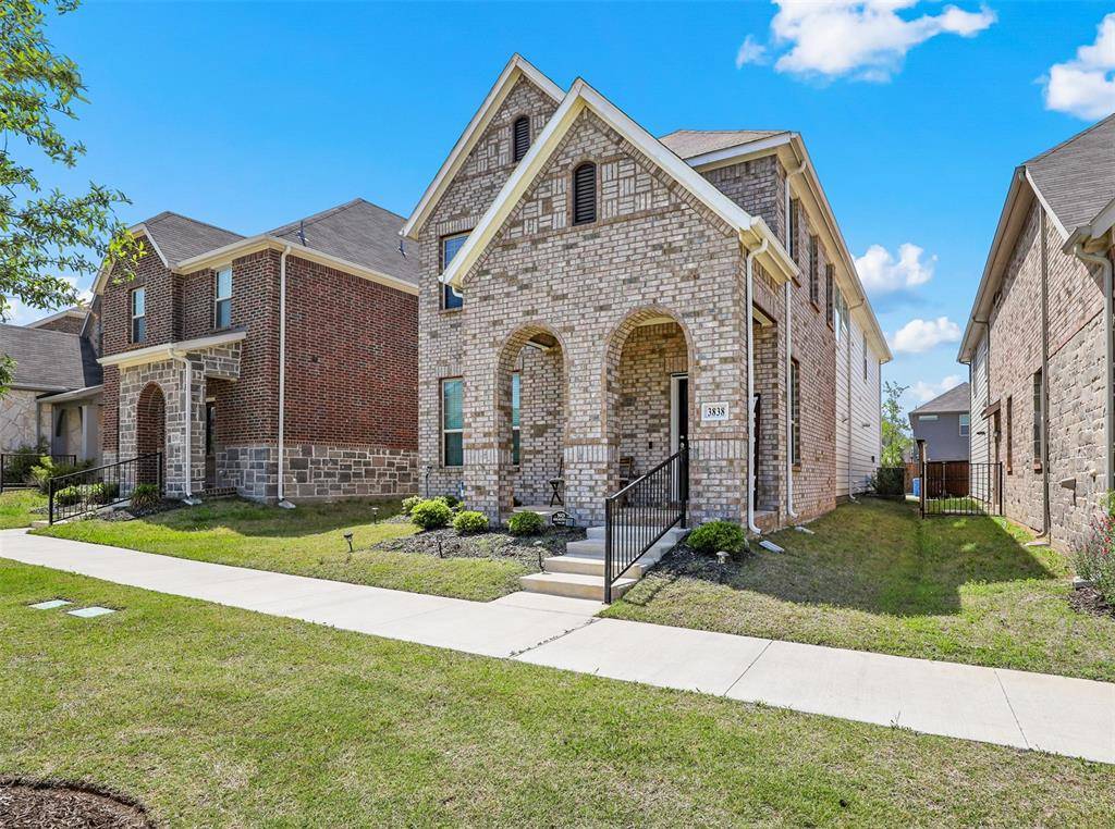 Rowlett, TX 75089,3838 Norway Mews