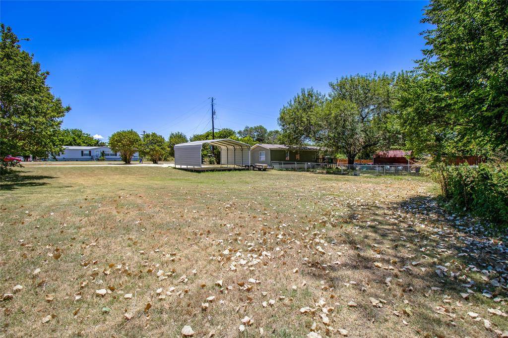 Gun Barrel City, TX 75156,215 Longleaf Street