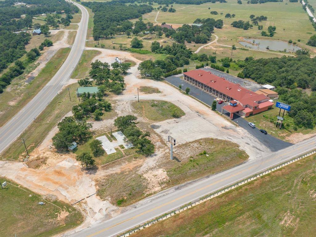 Bowie, TX 76230,2484 US Highway 287 S Access Road