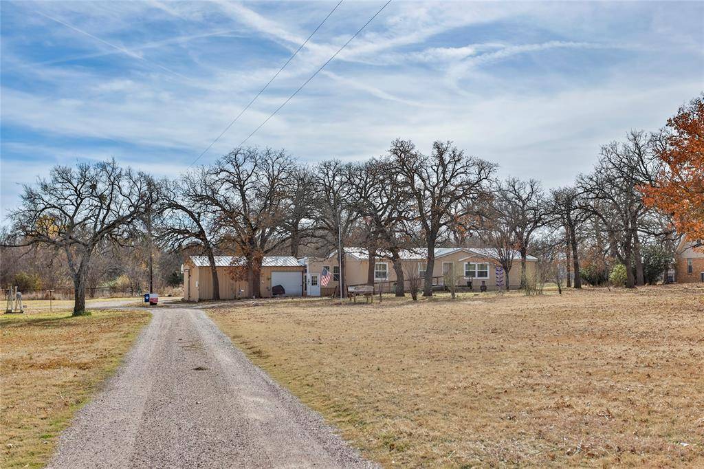 Whitesboro, TX 76273,3192 County Road 140