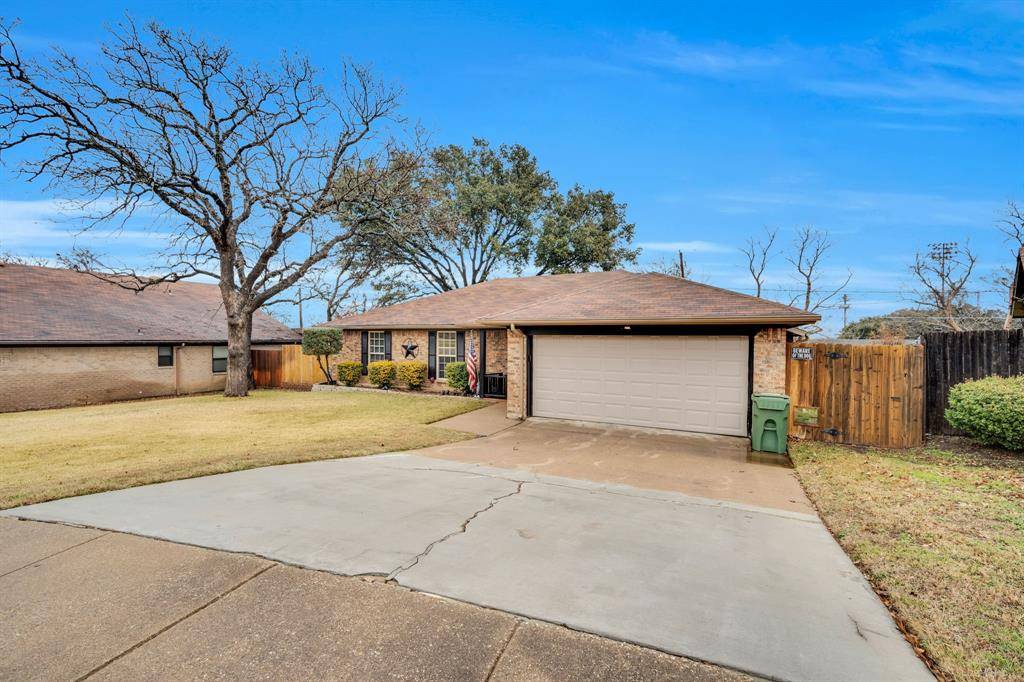 Arlington, TX 76016,3715 Bordeaux Court