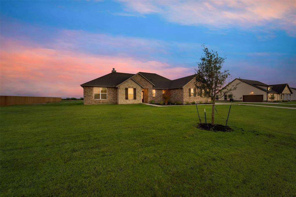 Terrell, TX 75161,2721 Burr Oak Road