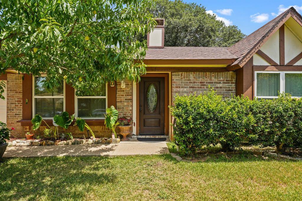 Dallas, TX 75217,6719 Woodhill Road