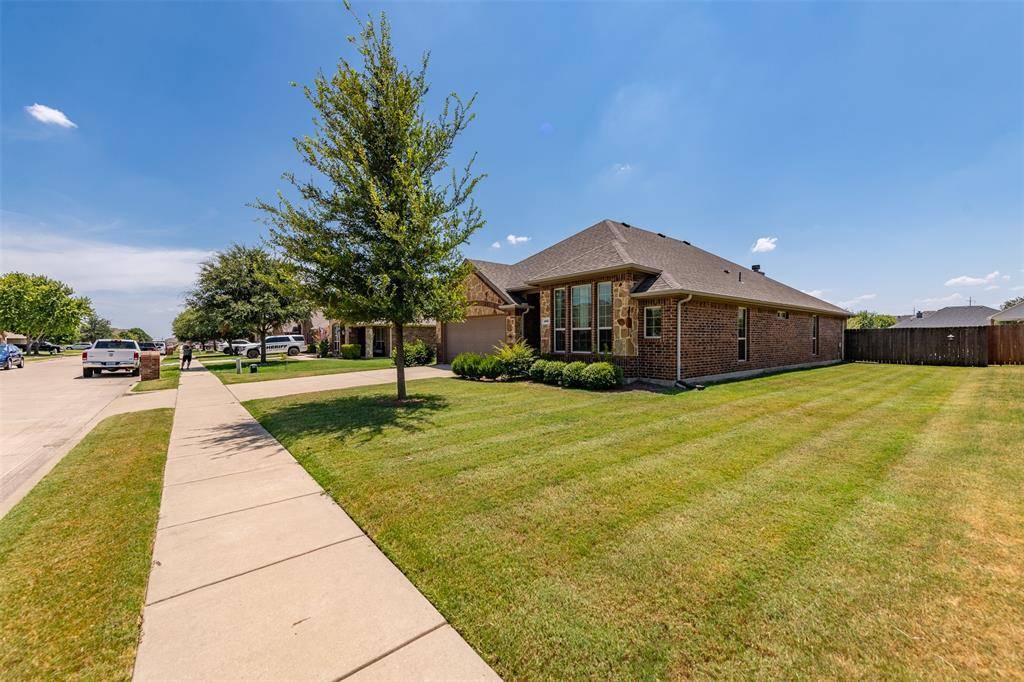 Waxahachie, TX 75165,106 Lacy Oak Lane