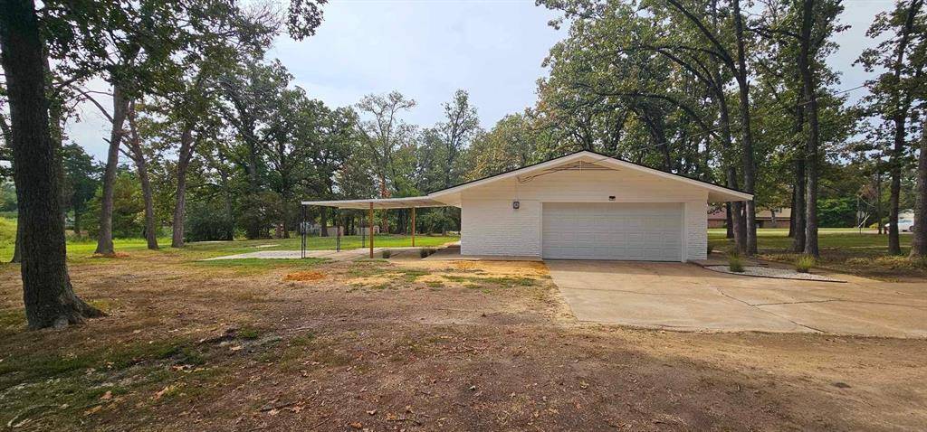 Grand Saline, TX 75140,226 N Oaks Drive