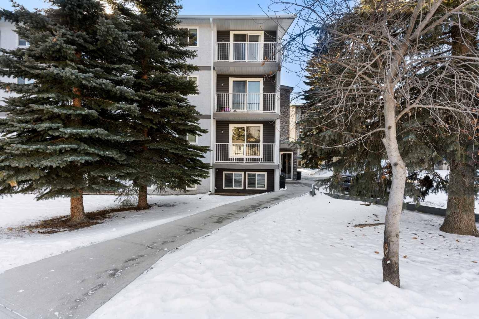 Calgary, AB T3A 2E2,5601 Dalton DR NW #301C