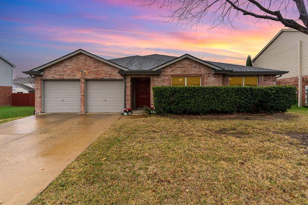 Little Elm, TX 75068,1008 Lake Trail Drive