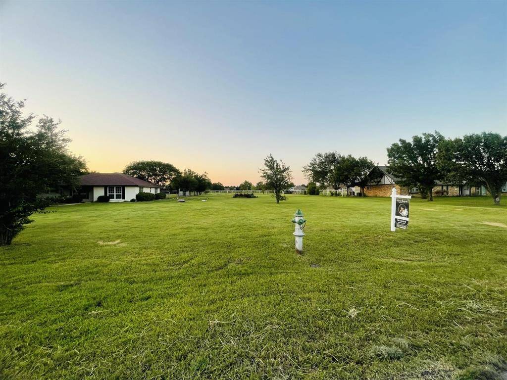 Red Oak, TX 75154,323 Crestview Drive