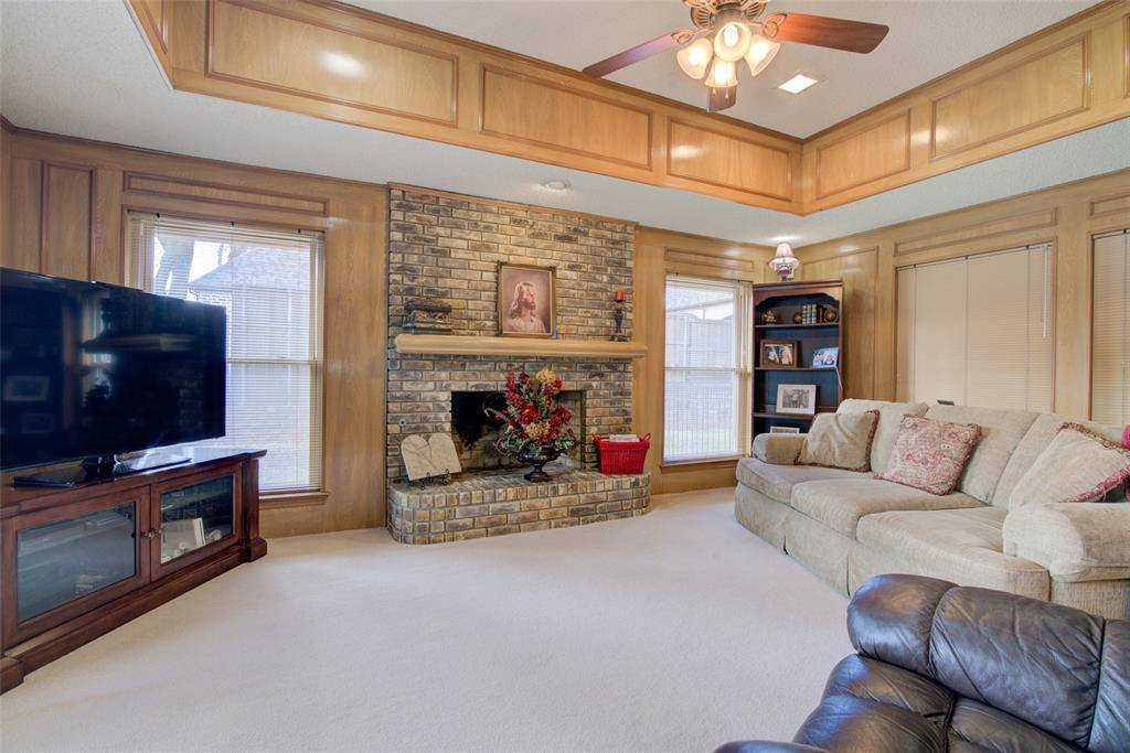 Coppell, TX 75019,152 Meadowcreek Road