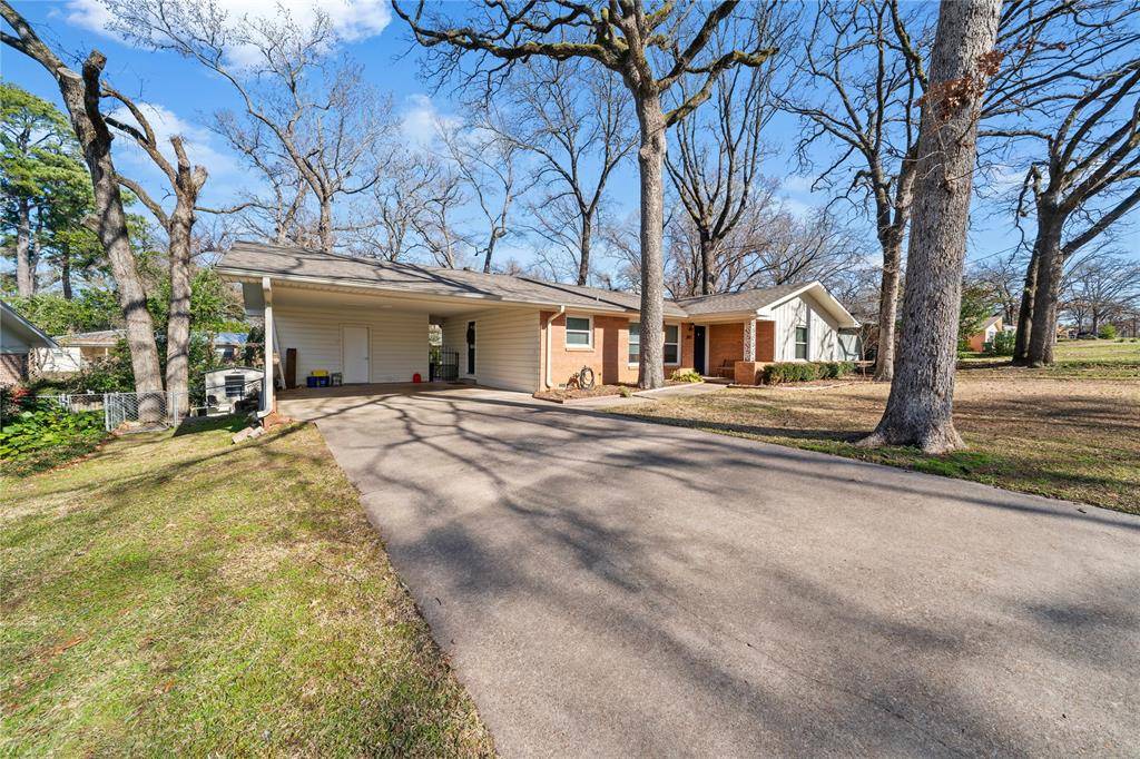 Tyler, TX 75701,2812 Meadowlark Lane