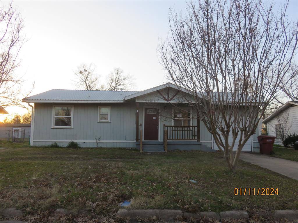 Bonham, TX 75418,1309 Pine Street