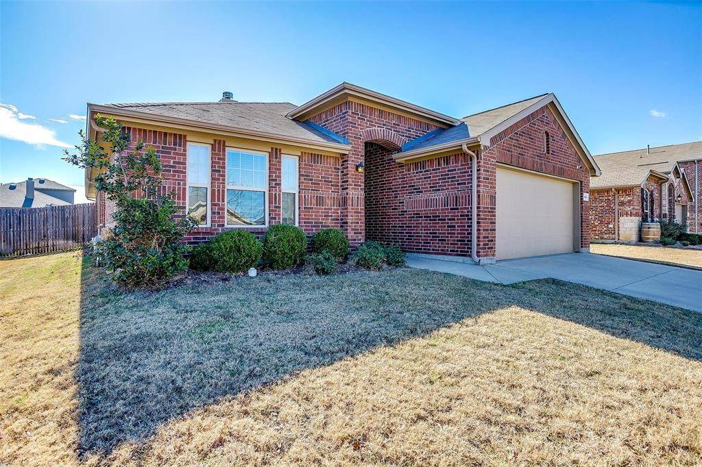 Burleson, TX 76028,424 Peach Lane