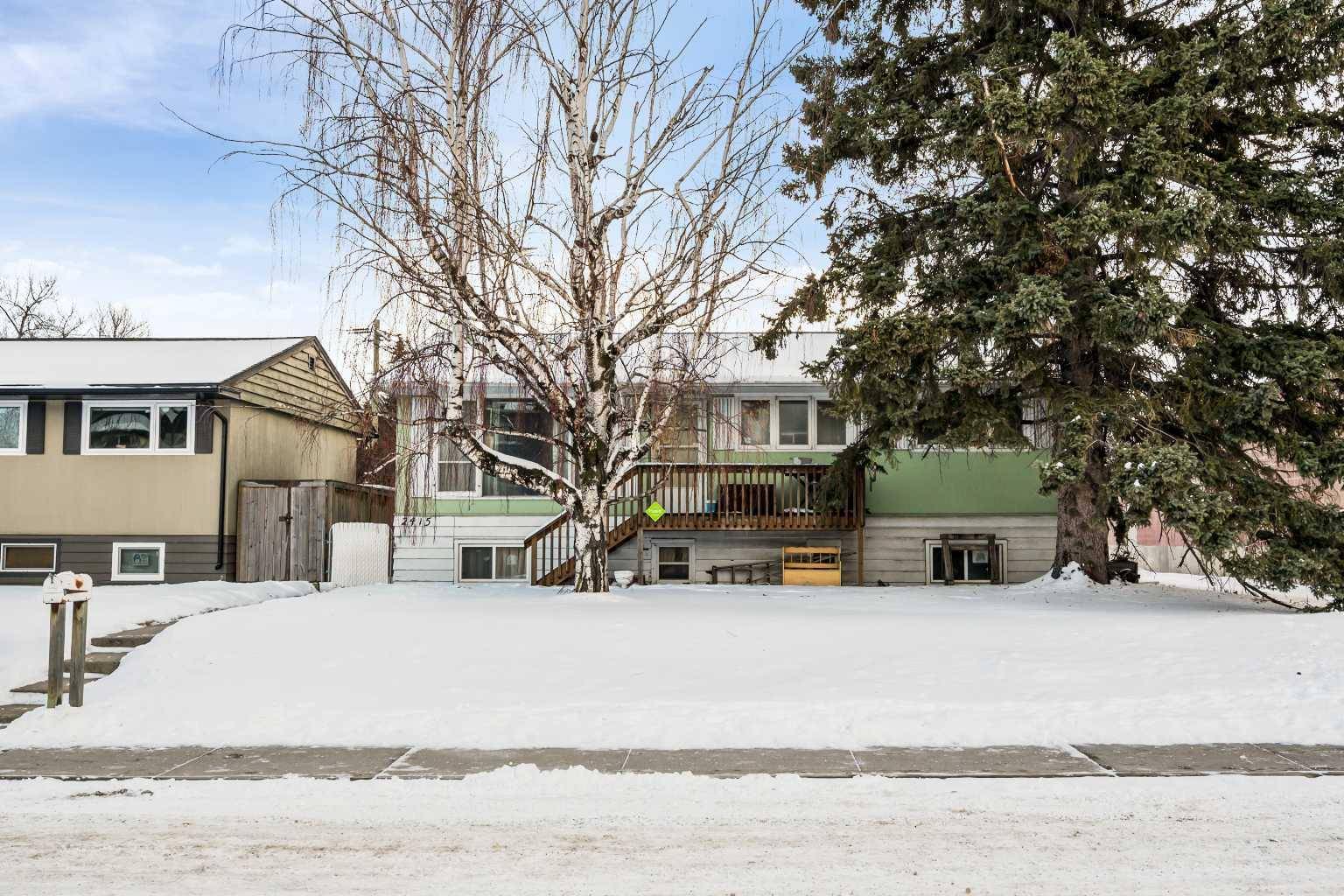 Calgary, AB T2T 0T1,2415 22 AVE SW