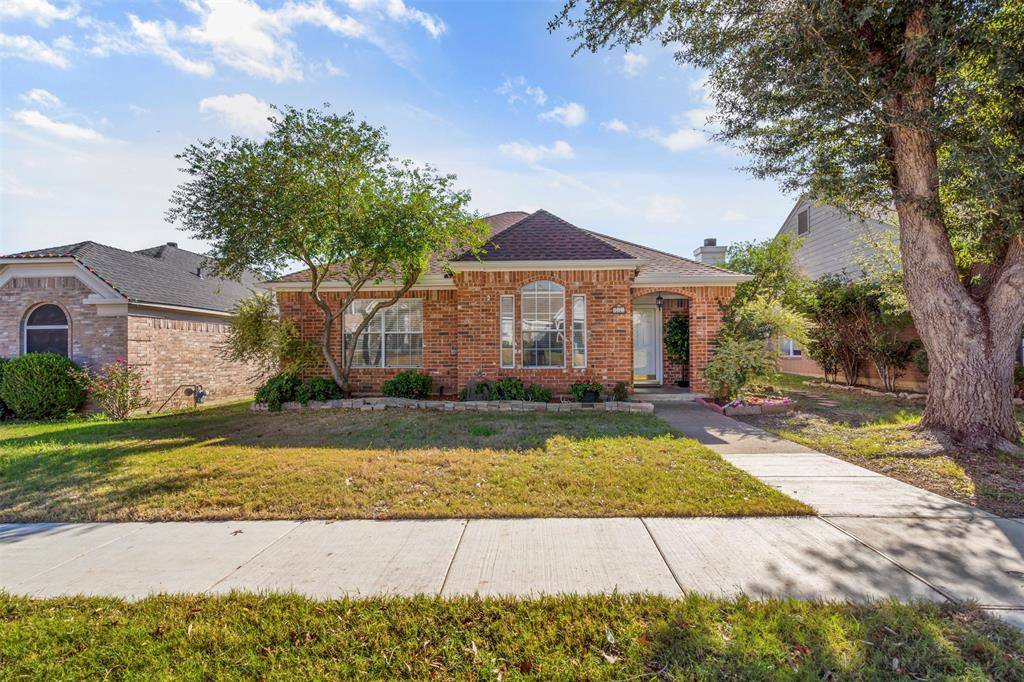 Grand Prairie, TX 75052,857 Chaparral Drive