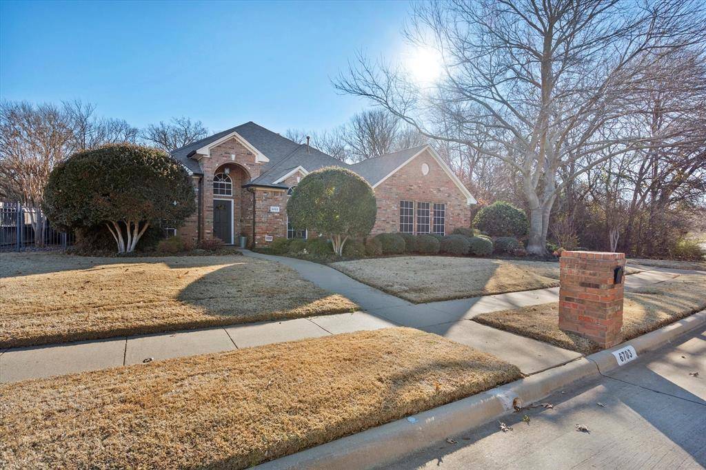 Arlington, TX 76001,6703 Fox Glen Drive