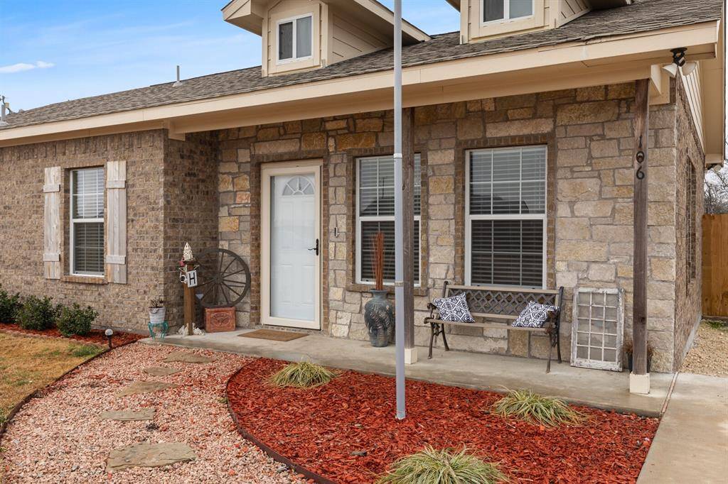 Itasca, TX 76055,106 Moore Street