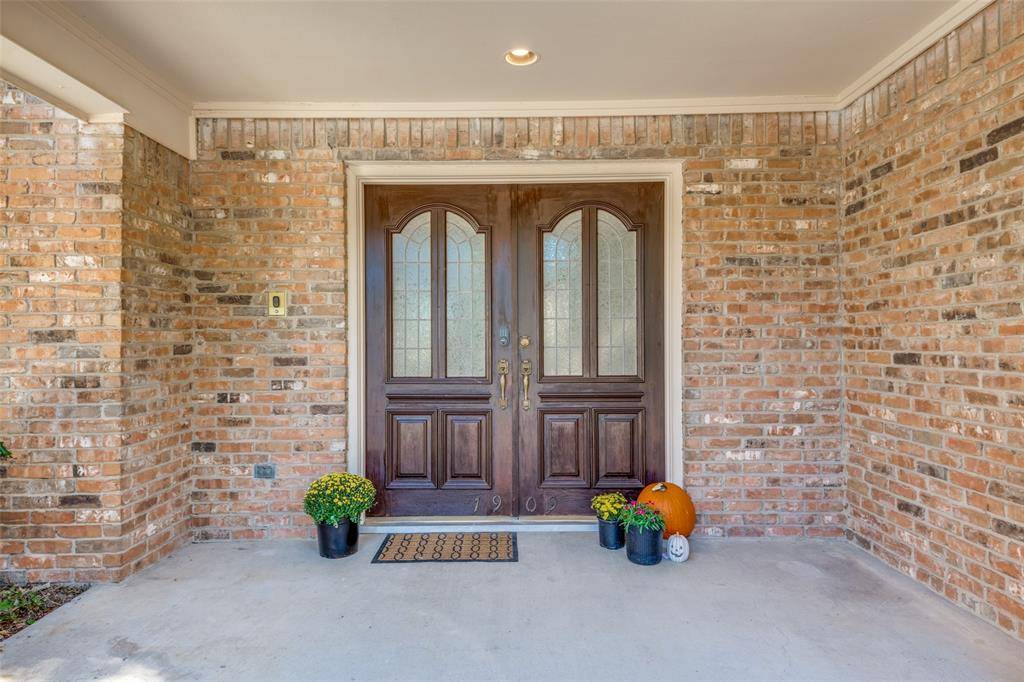 Plano, TX 75075,1909 Edgewater Drive