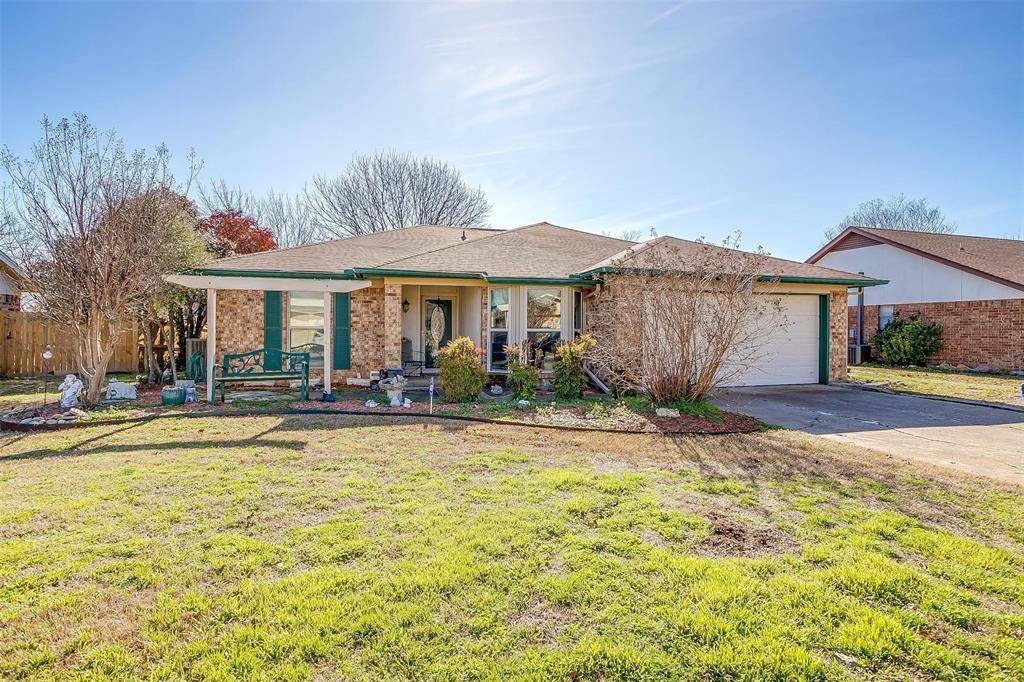 Burleson, TX 76028,821 Crestview Drive