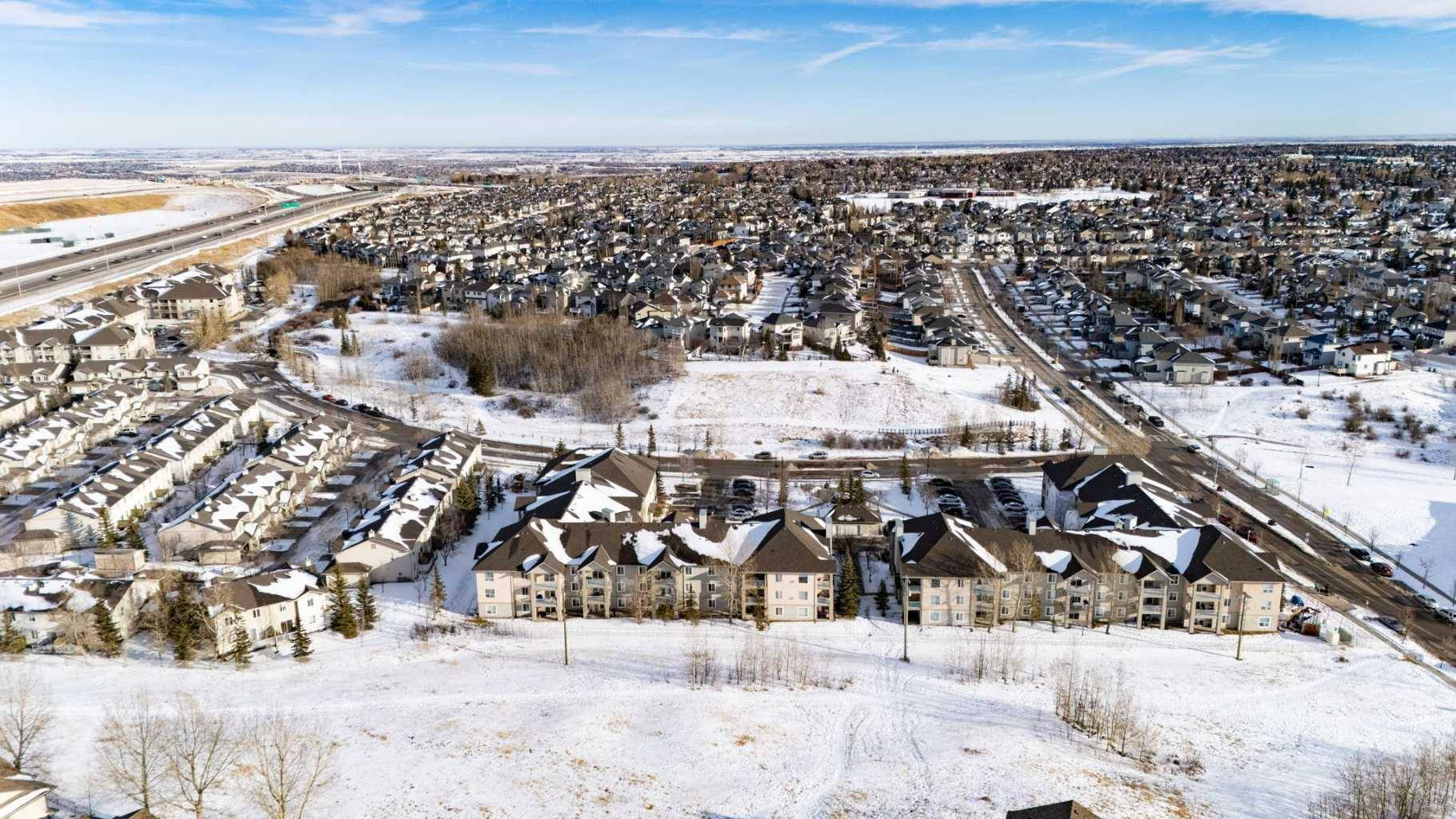 Calgary, AB T3G 5N5,1000 Citadel Meadow PT NW #217