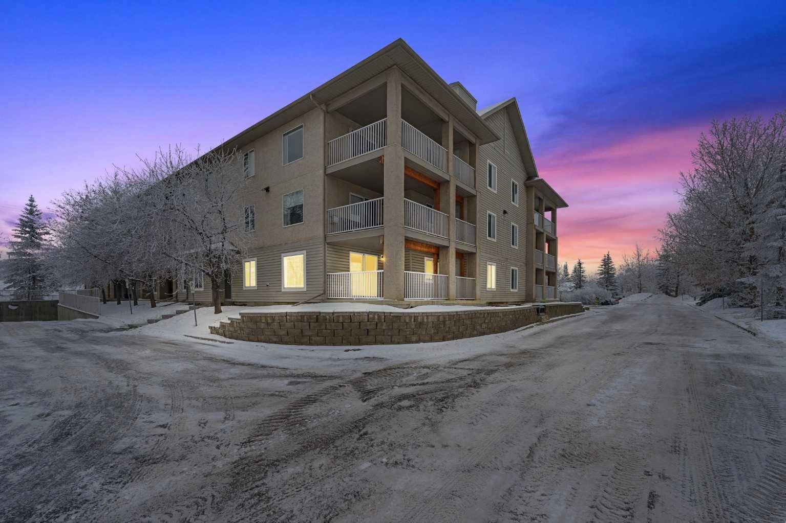 Calgary, AB T3G 5N5,4000 Citadel Meadow PT NW #101