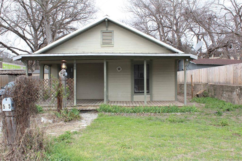 Glen Rose, TX 76043,505 Grace Street