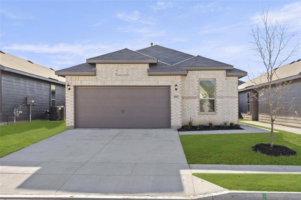 Forney, TX 75126,1819 Ash Oak Lane