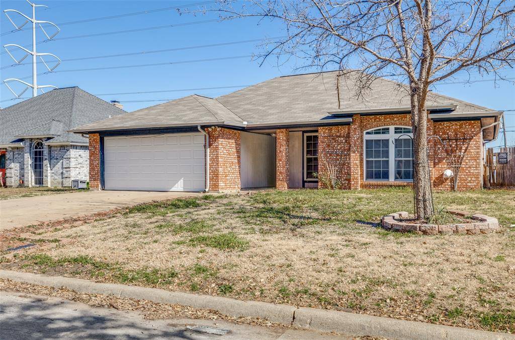 Arlington, TX 76001,6517 Country Creek Drive