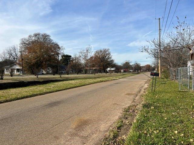 New Boston, TX 75570,108 Front Street