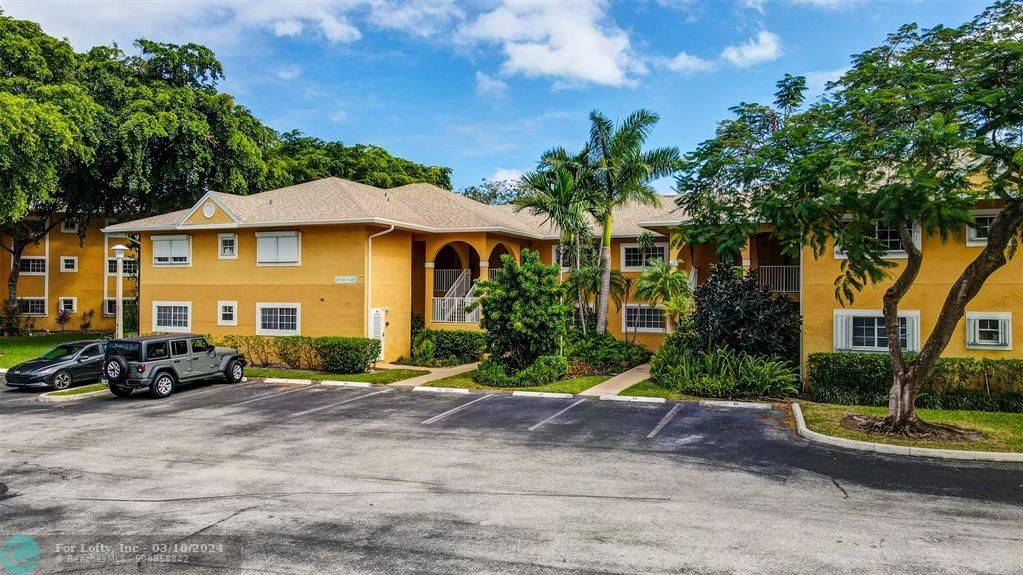 Dania Beach, FL 33004,811 SE 4th Ave  #202