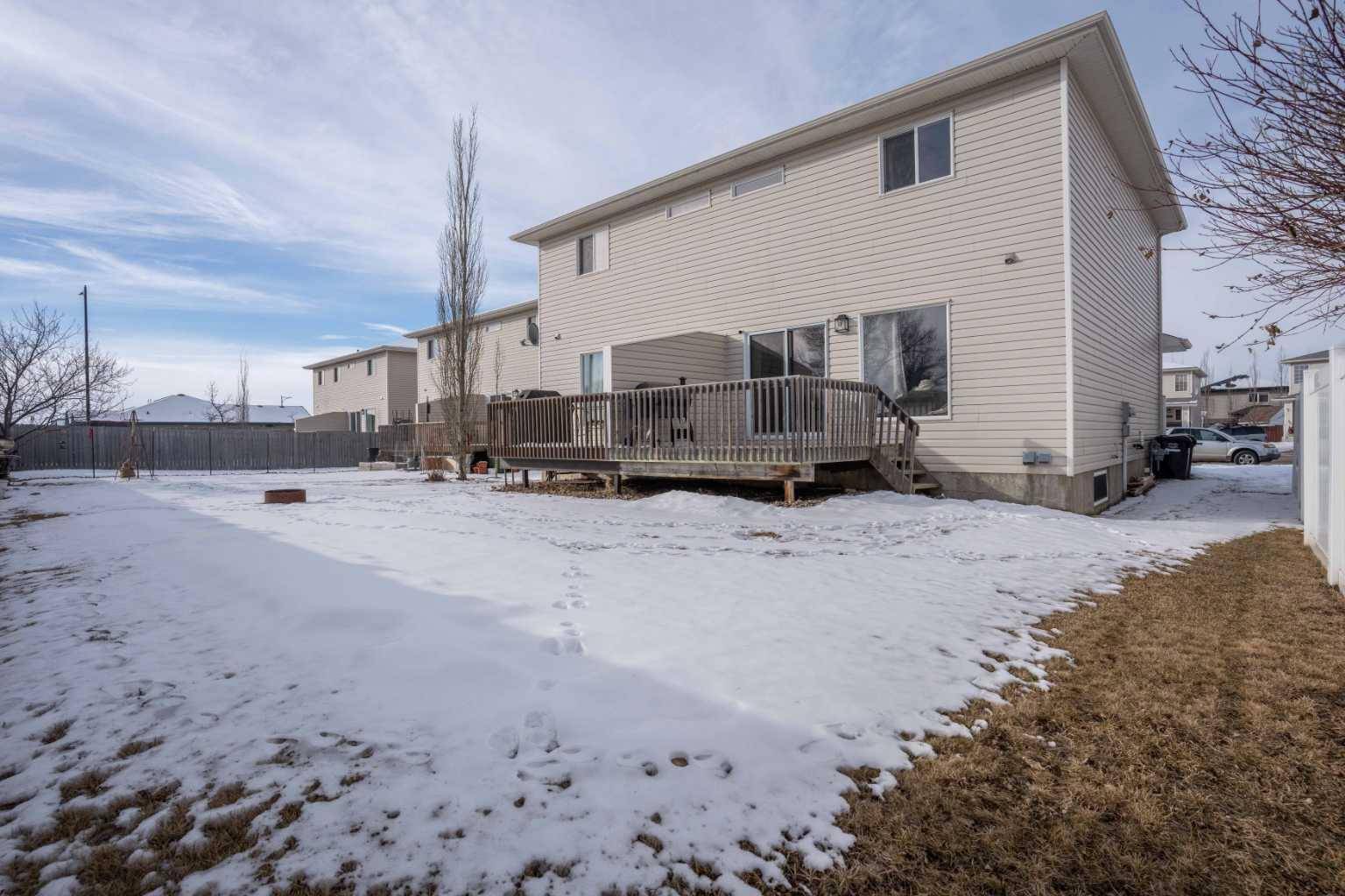 Camrose, AB T4V 1J8,3411 50A Street Close