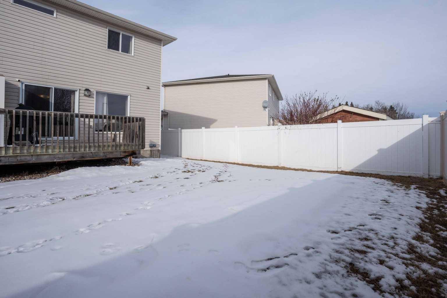 Camrose, AB T4V 1J8,3411 50A Street Close