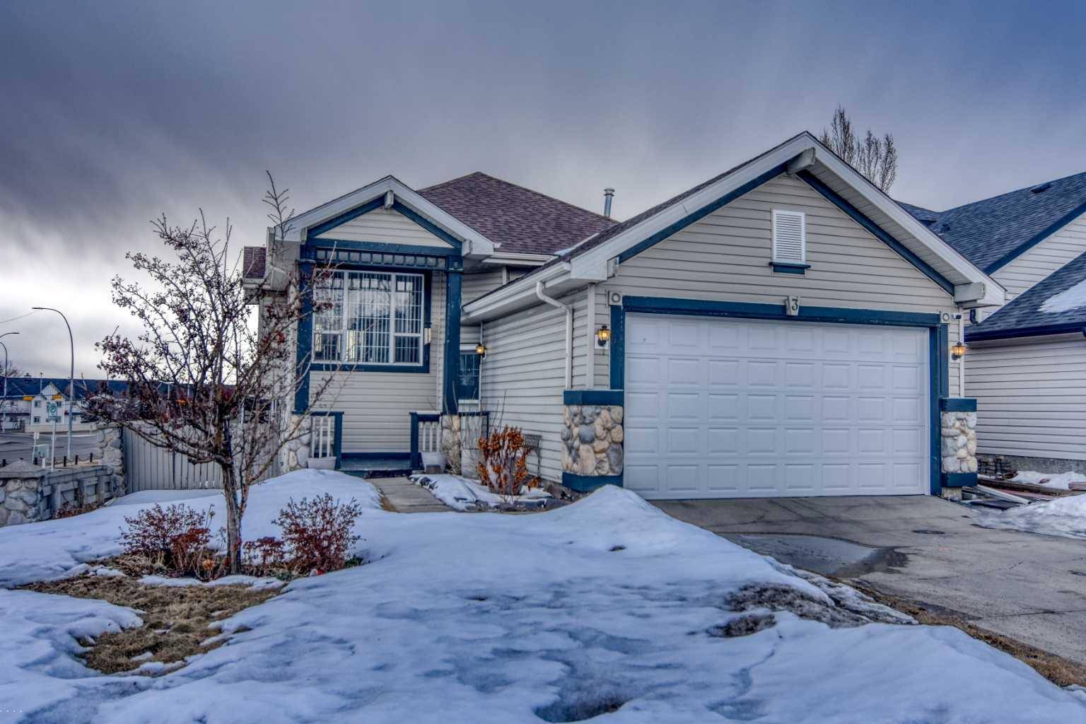 Calgary, AB T2Y 3L5,3 SOMERGLEN PL SW