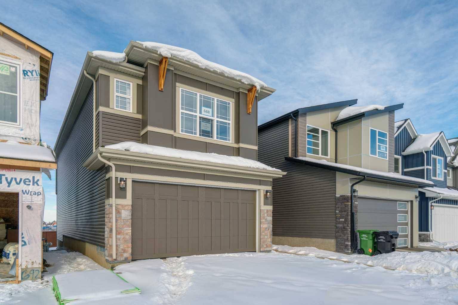 Calgary, AB T2X 4Y6,688 Creekstone CIR SW