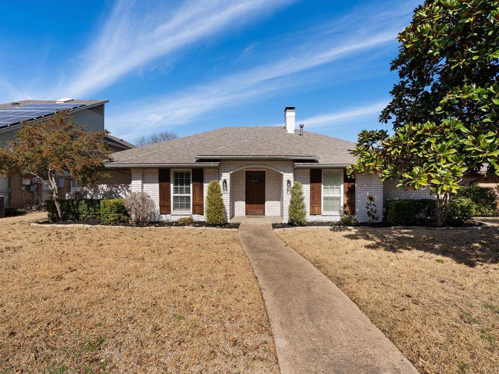 Dallas, TX 75248,6627 Fireflame Drive