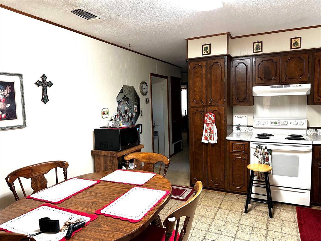 Deport, TX 75435,177 4th Street