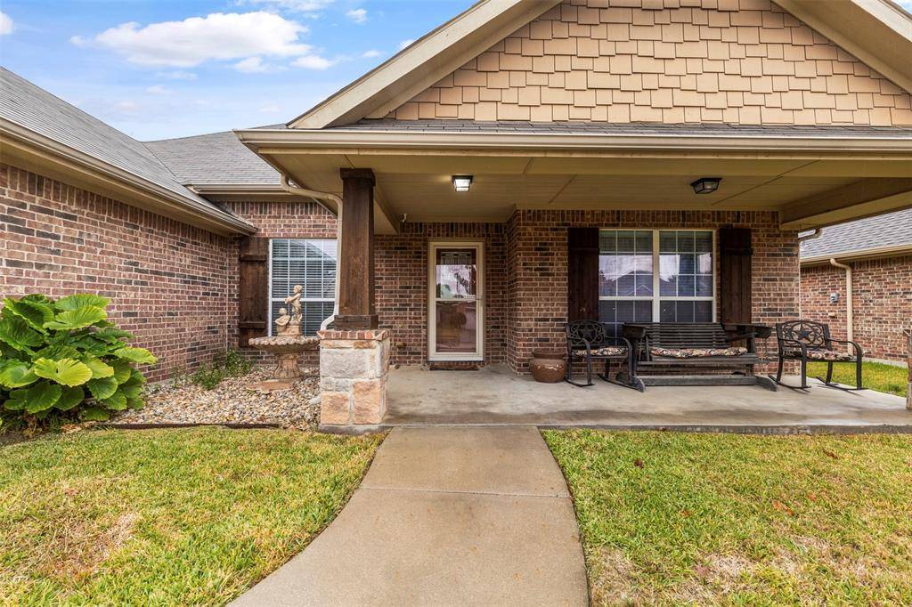 Burleson, TX 76028,725 Evergreen Court