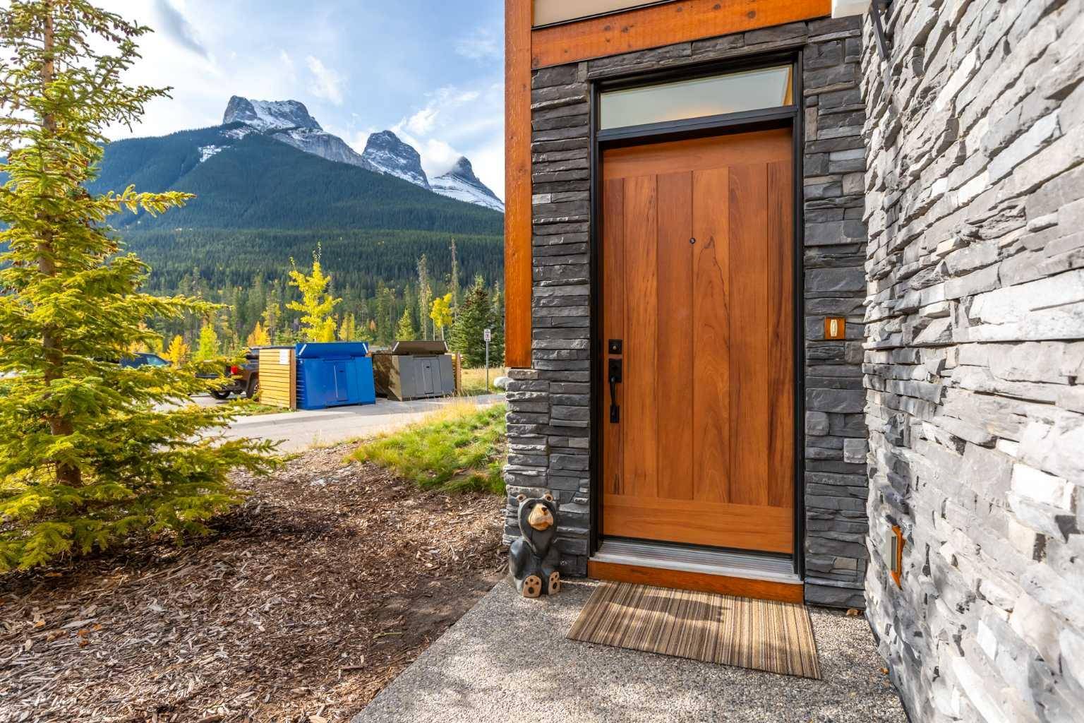 Canmore, AB T1W 3L4,409 Riva PL