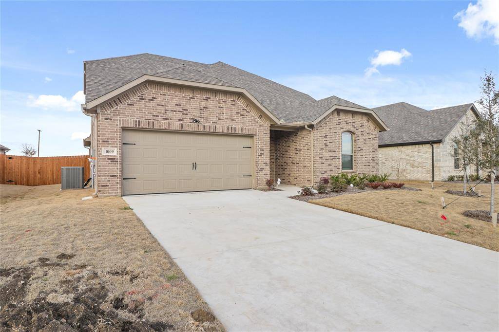 Crowley, TX 76036,1009 Verde Creek Court