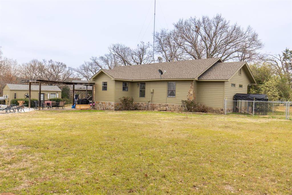 Brashear, TX 75420,2190 COUNTY ROAD 1163