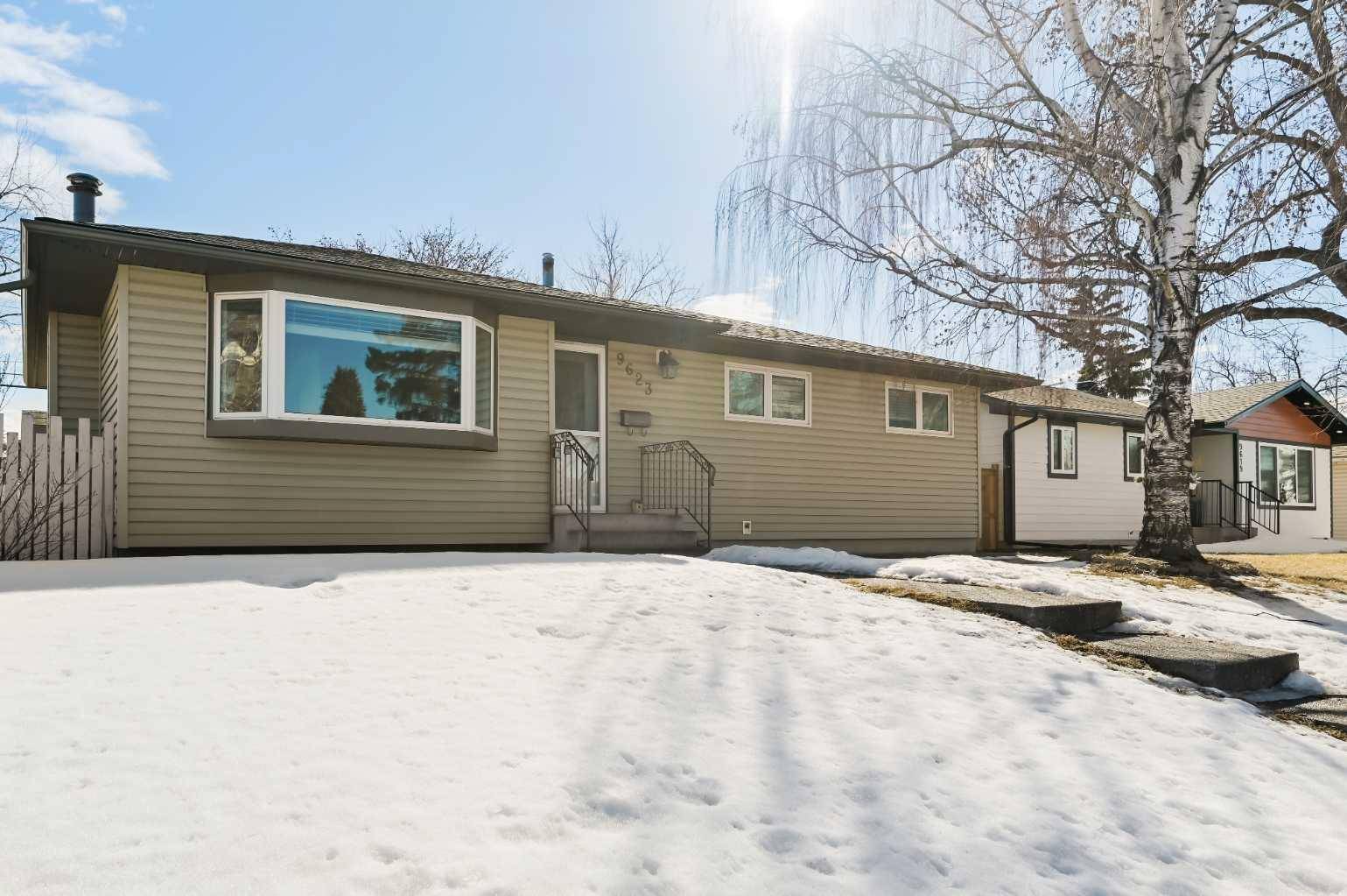 Calgary, AB T2J 0Z5,9623 Assiniboine RD SE