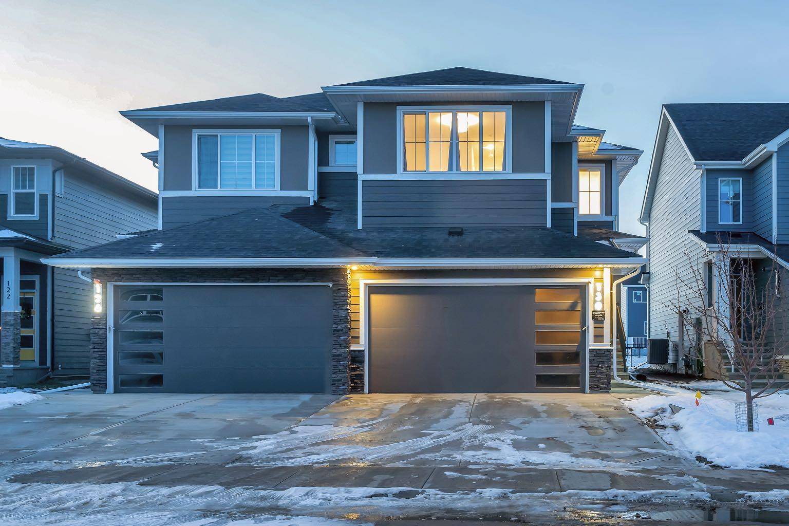 Chestermere, AB T1X2S2,130 South Shore CT