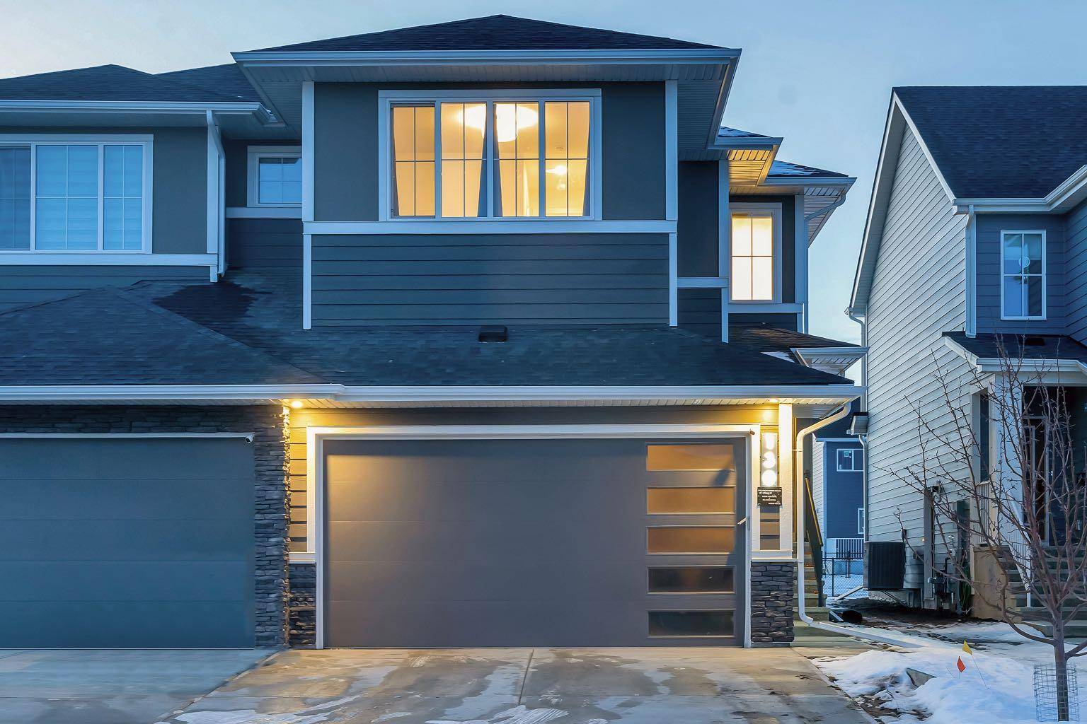 Chestermere, AB T1X2S2,130 South Shore CT