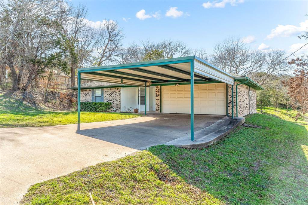 Granbury, TX 76048,2512 Woodhaven Drive