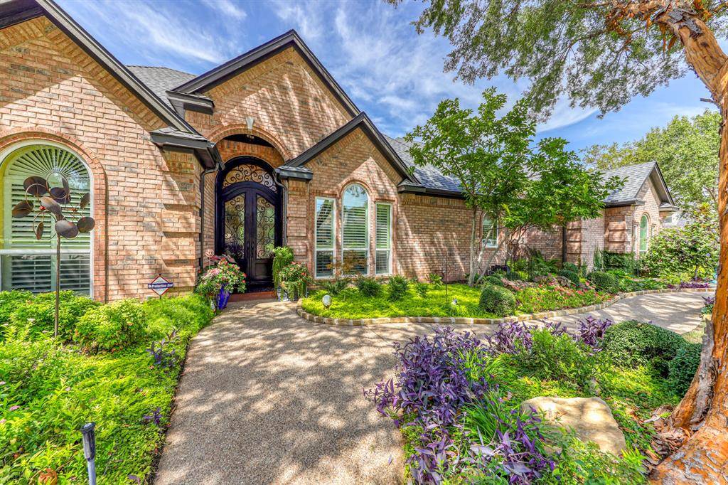 Keller, TX 76262,1092 Manor Way