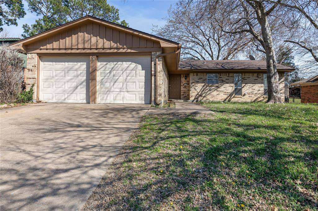 Denison, TX 75020,714 S Hyde Park Avenue