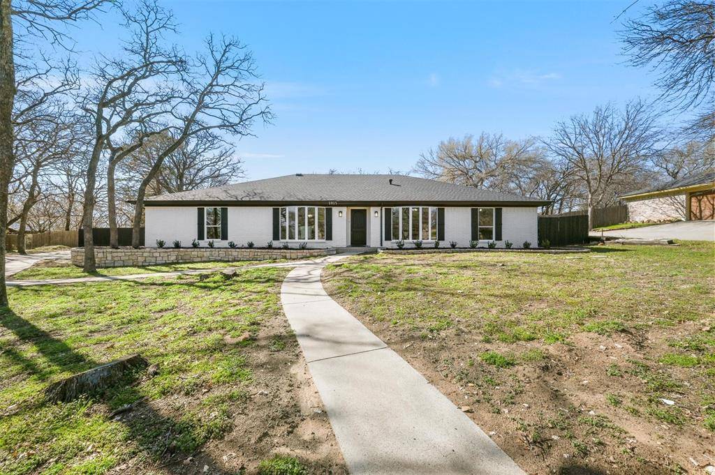 Keller, TX 76248,1013 Oakwood Circle