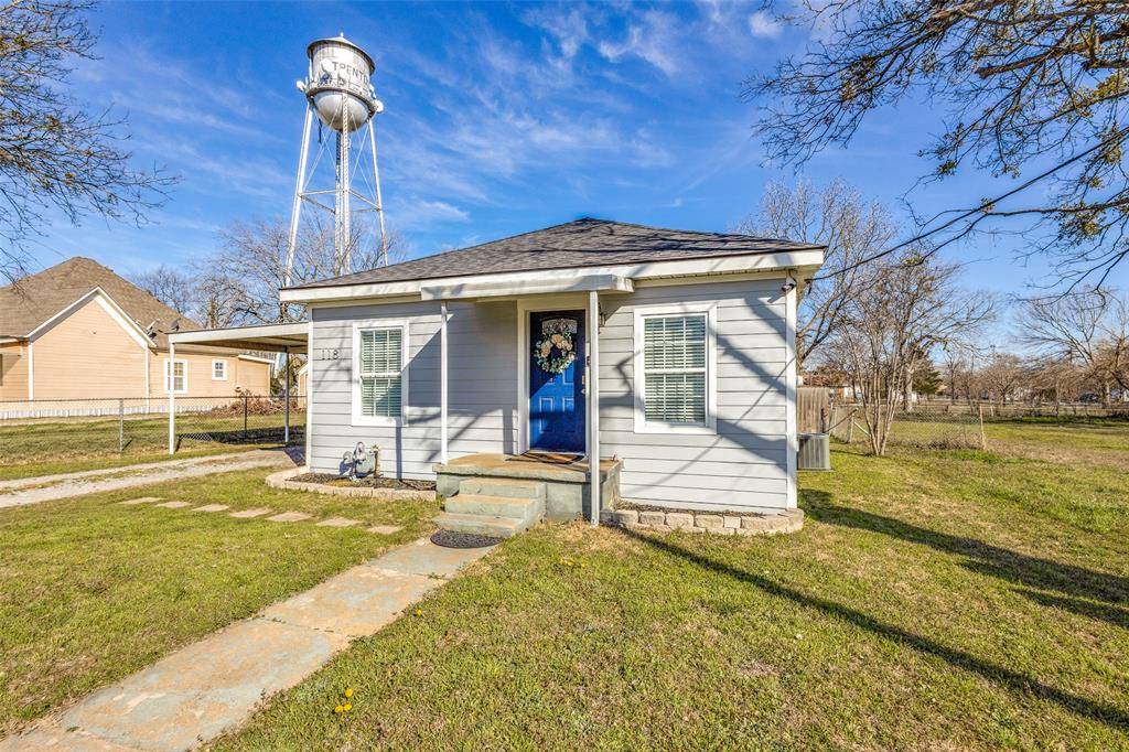 Trenton, TX 75490,118 E Saunders Street