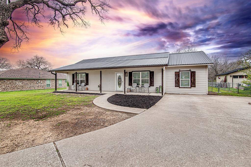 Burleson, TX 76028,7009 County Road 527